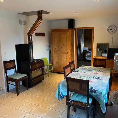 Nerboux Apartmán *